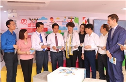 &#39;Chuyến xe hướng nghiệp Đức&#39; - mở ra cơ hội học tập mới cho học sinh
