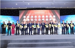 Agribank được vinh danh 3 giải thưởng Dịch vụ tài chính tiêu biểu năm 2025