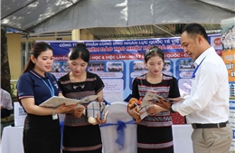 Mở &#39;nút thắt&#39; nguồn nhân lực ở xã đặc biệt khó khăn Ba Xa