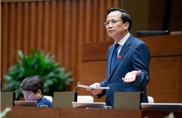 Bộ trưởng Đào Ngọc Dung giải trình về rút bảo hiểm một lần và chính sách tiền lương