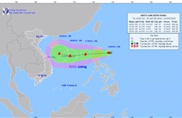 Áp thấp nhiệt đới đi vào Biển Đông và mạnh lên thành bão số 4 với 2 kịch bản đổ bộ