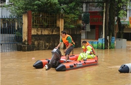 Bộ Công Thương ra công điện khẩn: Bảm bảo an toàn đập, hồ chứa và đầy đủ hàng hóa thiết yếu phục vụ nhân dân