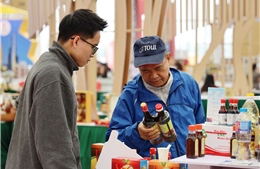 Nhiều doanh nghiệp bán hàng Tết đạt doanh số cao tại Hội chợ Mùa Xuân 2026 