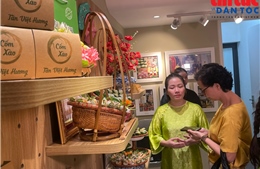 'Rằm rộ phố cổ – Hà Nội trong tôi' mở cửa đón khách tham quan, mua sắm 