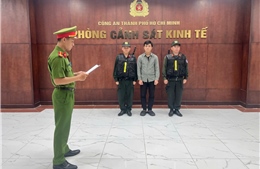TP Hồ Chí Minh khởi tố bị can bán giày dép giả, thu lợi hơn 3,5 tỷ đồng