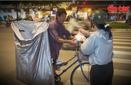 Ấm áp từ sự sẻ chia của giới trẻ với những mảnh đời khó khăn