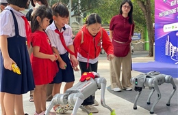 Lan tỏa 'Bình dân học vụ số' từ không gian khoa học công nghệ cộng đồng