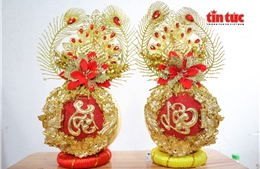 Dừa dát vàng 24K tạo hình ‘Song Long Tài Lộc’ hút hàng dịp Tết Bính Ngọ