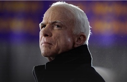 Cuộc đời Thượng nghị sĩ John McCain qua những bức ảnh