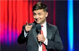 Diễn viên hài đóng vai tổng thống dự định tranh cử tại Ukraine