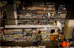 Các nhà kinh tế học lo Mỹ rơi vào suy thoái năm 2020