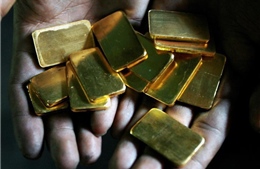 Trung Quốc tăng cường mua vàng để &#39;tránh&#39; USD