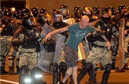 Chính trường Belarus leo thang bất ổn vì biểu tình phản đối kết quả bầu cử