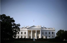 Các chuyên gia phản đối khử trùng Nhà Trắng