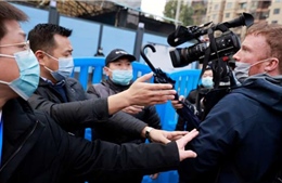 Phóng viên nước ngoài phàn nàn về môi trường làm việc tại Trung Quốc