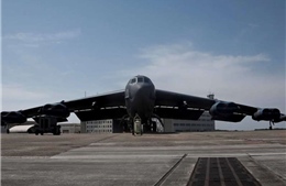 &#39;Pháo đài bay&#39; B-52 hoàn thiện thử nghiệm tên lửa siêu thanh 