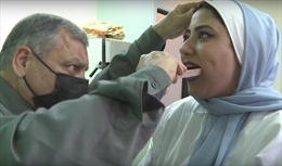 Cơn sốt thẩm mỹ lúm đồng tiền tại Dải Gaza