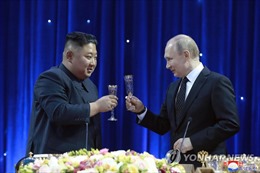 Triều Tiên ca ngợi &#39;thời kỳ hoàng kim mới&#39; trong quan hệ với Nga