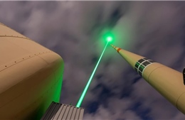 Các nhà khoa học lần đầu tiên dùng laser &#39;dẫn đường&#39; tia sét