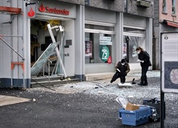 Đức đối mặt với &#39;làn sóng&#39; phá nổ cây ATM để cướp tiền mặt