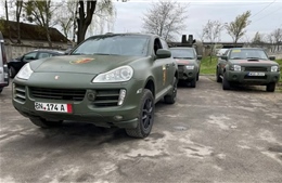 Xe sang Porsche biến thành phương tiện quân sự dành cho chỉ huy Ukraine