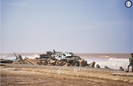 Hai phe đối địch trong nội chiến Libya phối hợp cứu trợ dân sau lũ lụt
