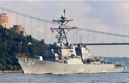 Tàu Hải quân Mỹ chặn nhiều tên lửa gần Yemen