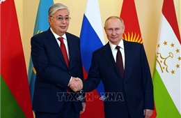 Tổng thống Nga, Thổ Nhĩ Kỳ và Iran cùng đến Trung Á