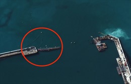 Ảnh vệ tinh bộc lộ biện pháp Nga bảo vệ tàu chiến Hạm đội Biển Đen khi đậu tại cảng