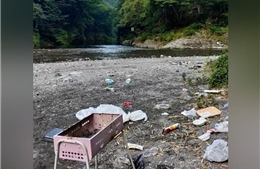Nhật Bản triển khai UAV ngăn du khách vứt rác bừa bãi