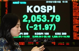 Phụ huynh Hàn Quốc thi nhau mua cổ phiếu cho con cái