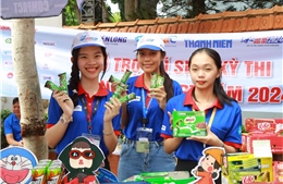 Nestlé Việt Nam trao tặng gần 200.000 phần quà hỗ trợ học sinh, sinh viên trên cả nước