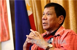 Cựu Tổng thống Philippines Duterte lên tiếng trên đường bị dẫn độ sang Hà Lan