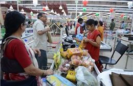 Ấn Độ đặt cược vào cải cách thuế để đối phó với &#39;bão thuế quan&#39;