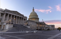 ‘Bóng ma’ đóng cửa chính phủ vẫn ám ảnh nước Mỹ