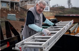 Chuyện về những người Mỹ trên 80 tuổi vẫn làm những công việc nguy hiểm