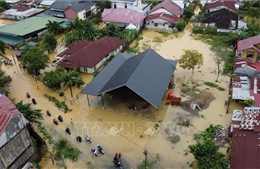 Người dân bàng hoàng kể về sức tàn phá kinh hoàng của lũ dữ ở Đông Nam Á
