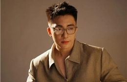 Nhà thiết kế Việt Nam làm nên lịch sử tại tuần lễ thời trang Haute Couture ở Paris