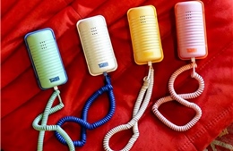 Phụ huynh Mỹ quay lại dùng điện thoại bàn để bảo vệ trẻ em