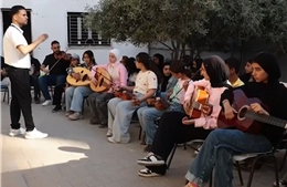 Âm nhạc xoa dịu nỗi đau tinh thần cho trẻ em Gaza