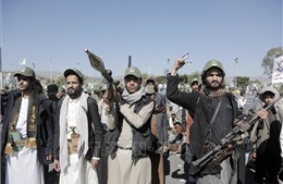 Houthi tuyên bố dùng UAV tập kích sân bay Saudi Arabia