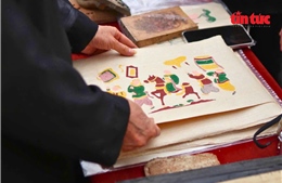 Tranh Đông Hồ tái sinh trên không gian số