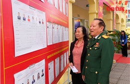 Những lá phiếu của cử tri đặc biệt trong ngày hội non sông