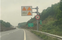 Điều chỉnh tốc độ tối đa lưu thông trên cao tốc Cam Lộ - La Sơn