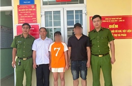 Những 'người hùng' thầm lặng trên đỉnh Hải Vân