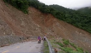 Nghệ An: Huyện biên giới Kỳ Sơn ra văn bản hỏa tốc cấm đường