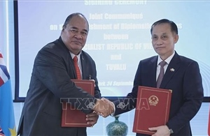 Việt Nam và Tuvalu thiết lập quan hệ ngoại giao