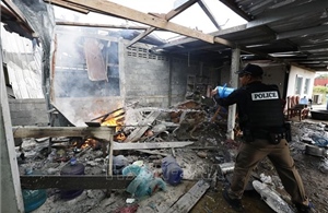 Campuchia đóng cửa toàn bộ cửa khẩu với Thái Lan 