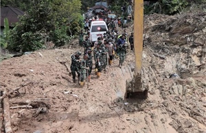 Trên 200 người vẫn mất tích do lũ lụt và sạt lở đất ở Indonesia