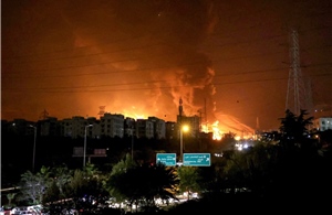 Nhật Bản &#39;mắc kẹt&#39; giữa Mỹ và Iran: Khi pháp quyền va chạm lợi ích chiến lược